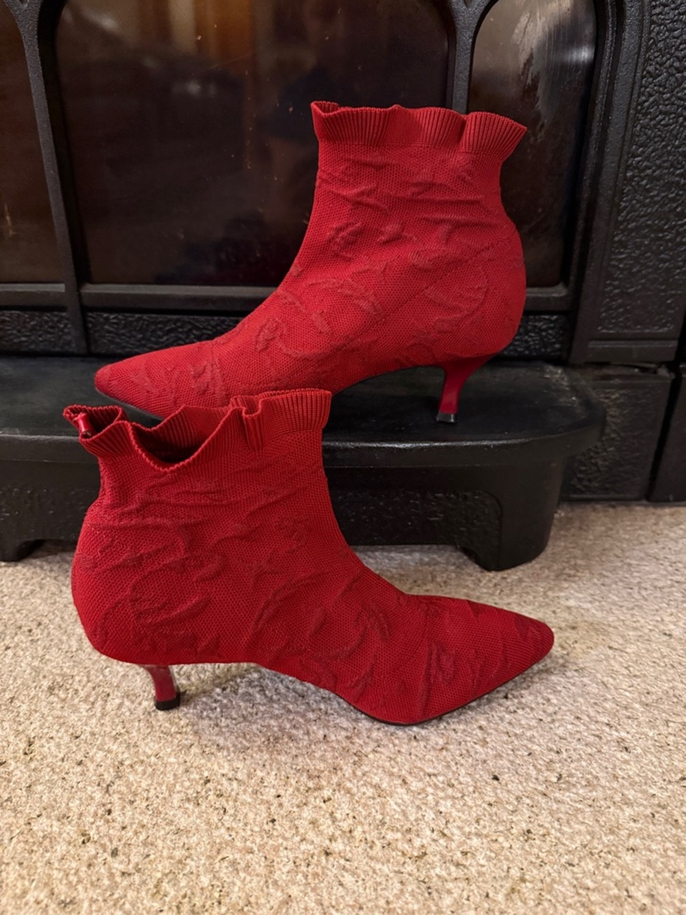 Red Knit Ruffle Ankle Booties - Picture 3 of 4